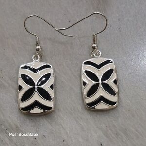 DaVinci Silver Toned With Black And White Enameled Design Pierced Earrings